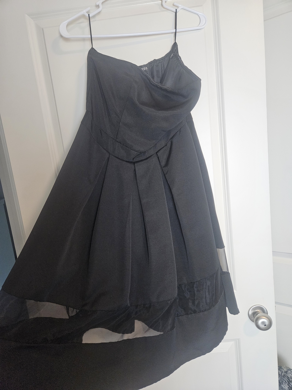 Express Black Spaghetti Strap A-Line Prom Dress